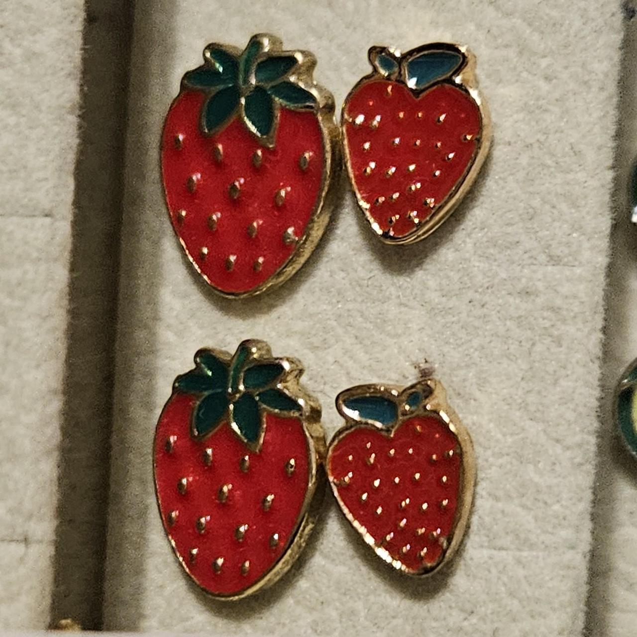item listed by itsclairbear