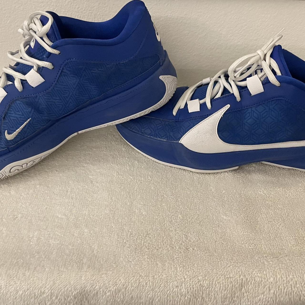 nike zoom trainers size 5