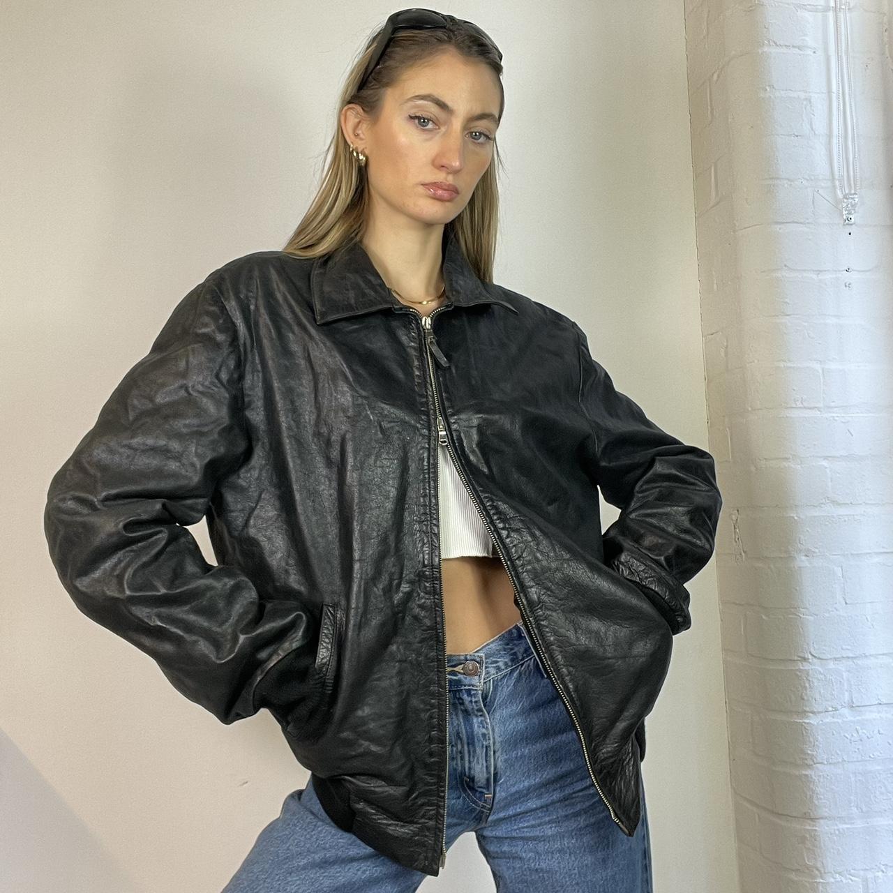 Vintage black leather bomber jacket, Y2K double...