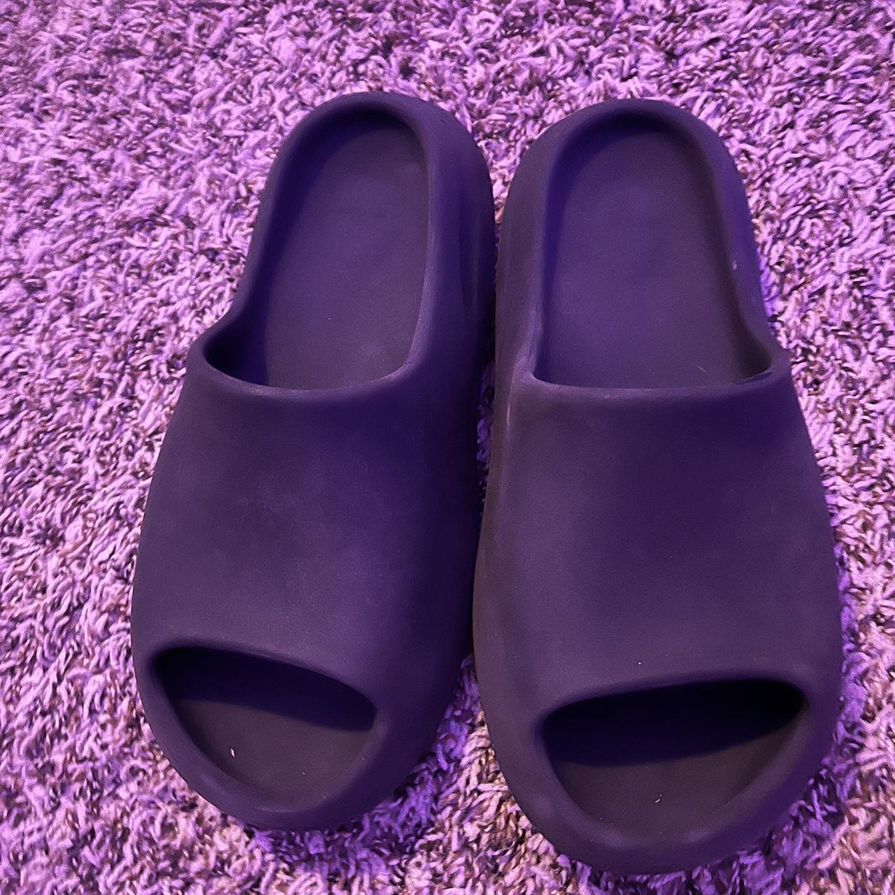 yeezy slides different colors