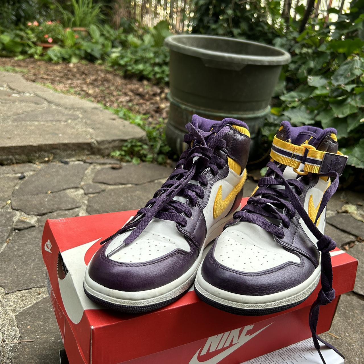 laker colorway jordan 1