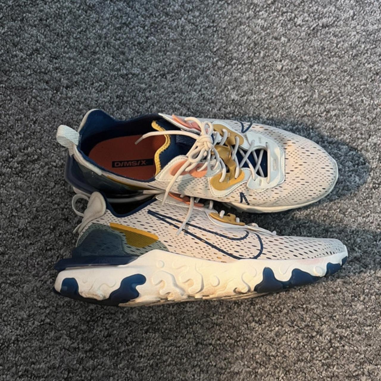 mens yellow nike trainers