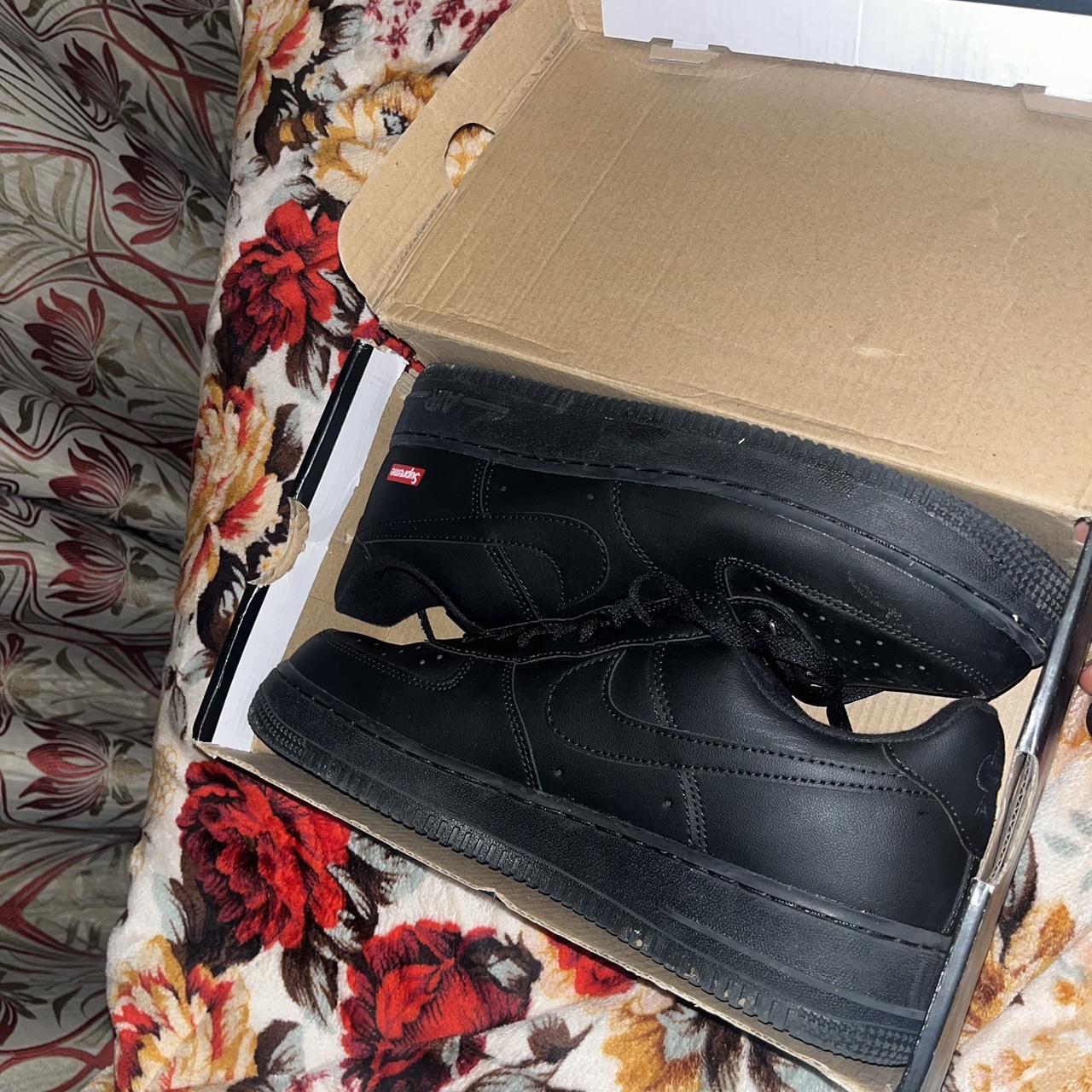 supreme air forces with supreme laces