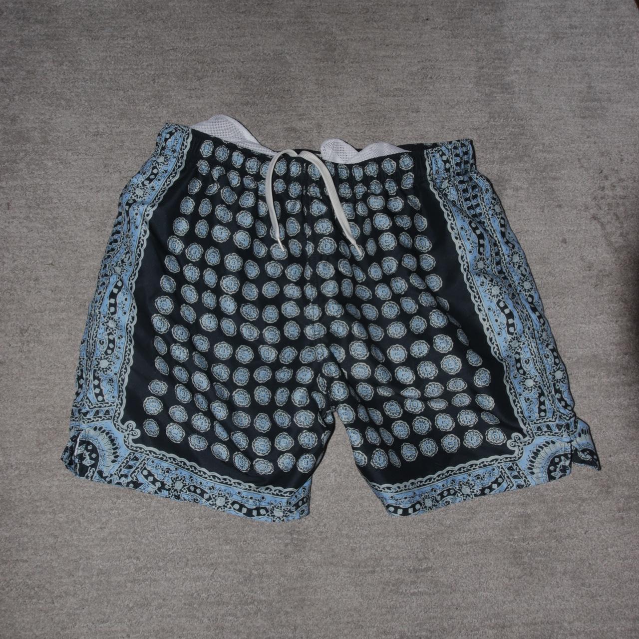 item listed by cl2closet