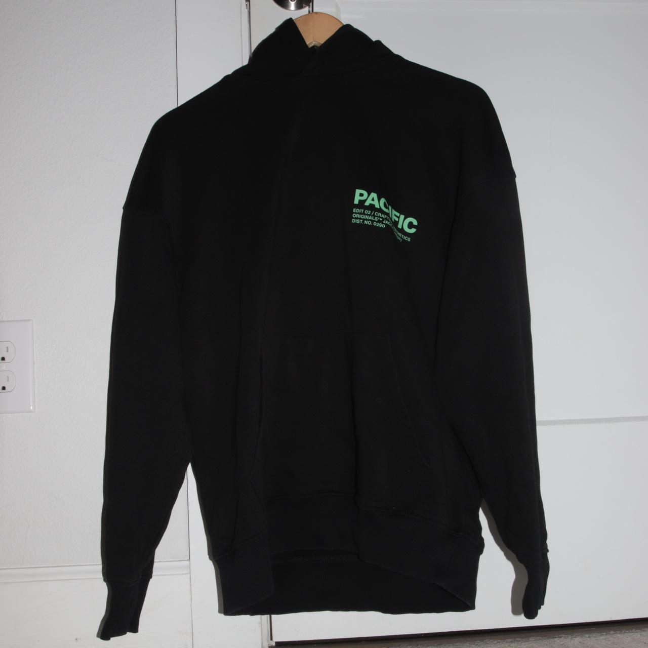 item listed by cl2closet