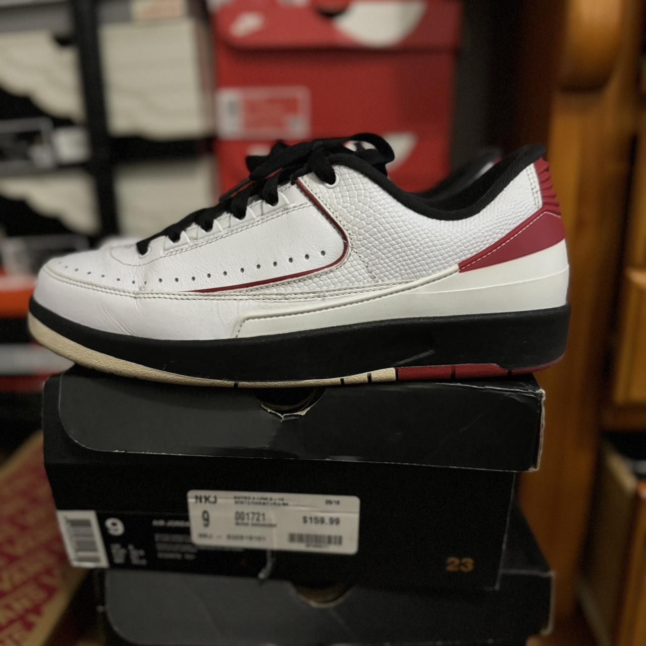 Air Jordan Low OG retro Chicago sz Comes with Depop