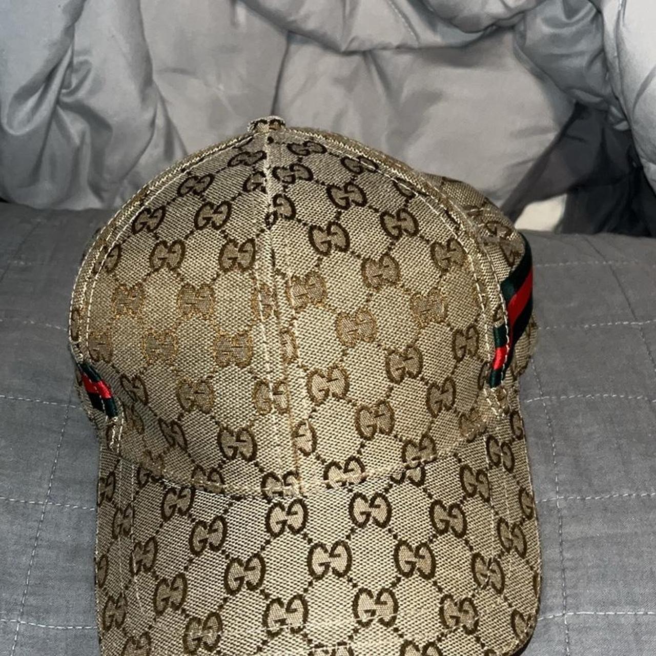 GUCCI STRAP HAT