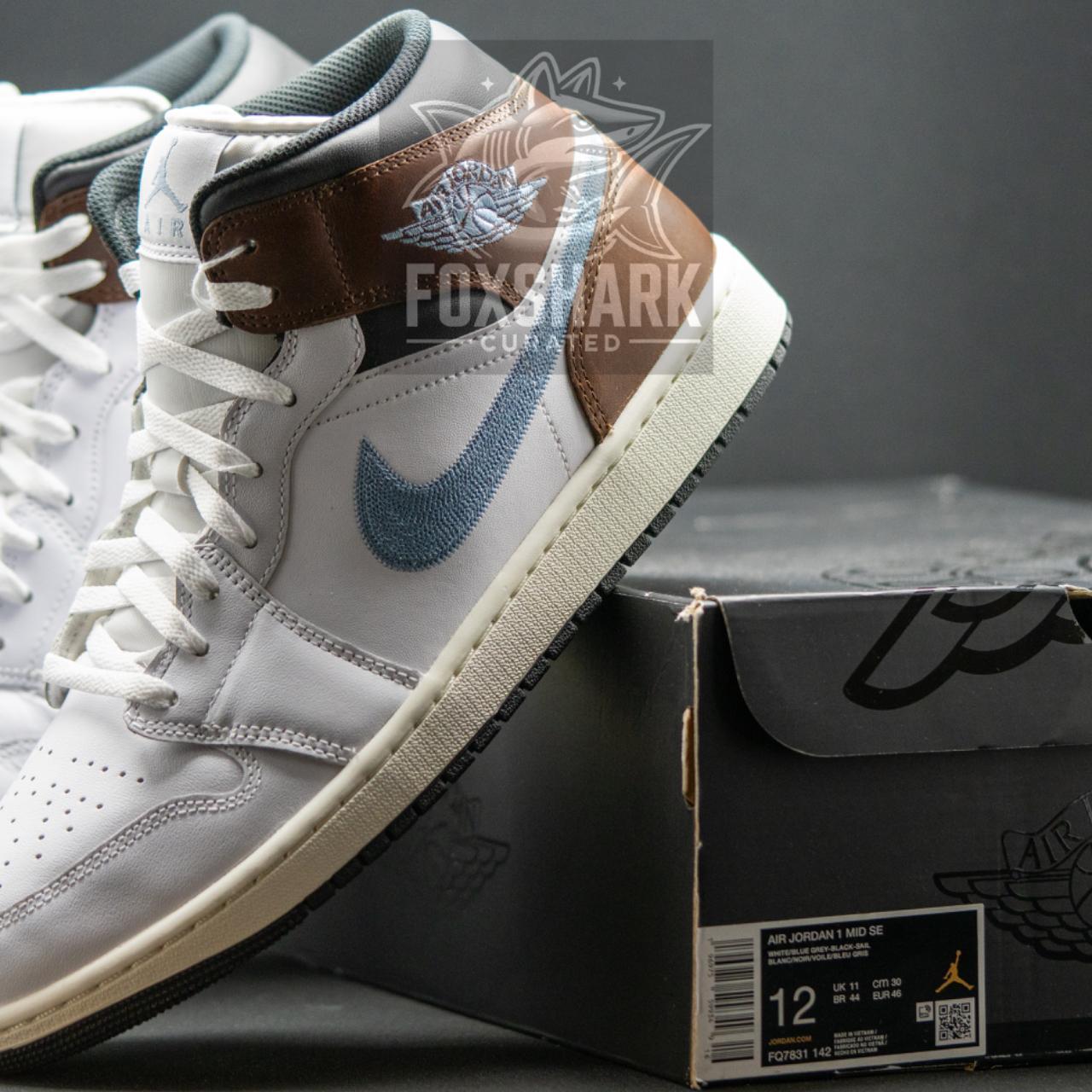 NIKE AIR JORDAN 1 MID SE スニーカー 24cm Air Jordan 1 Mid SE GS White / Grey / Oxidized Green - Jul