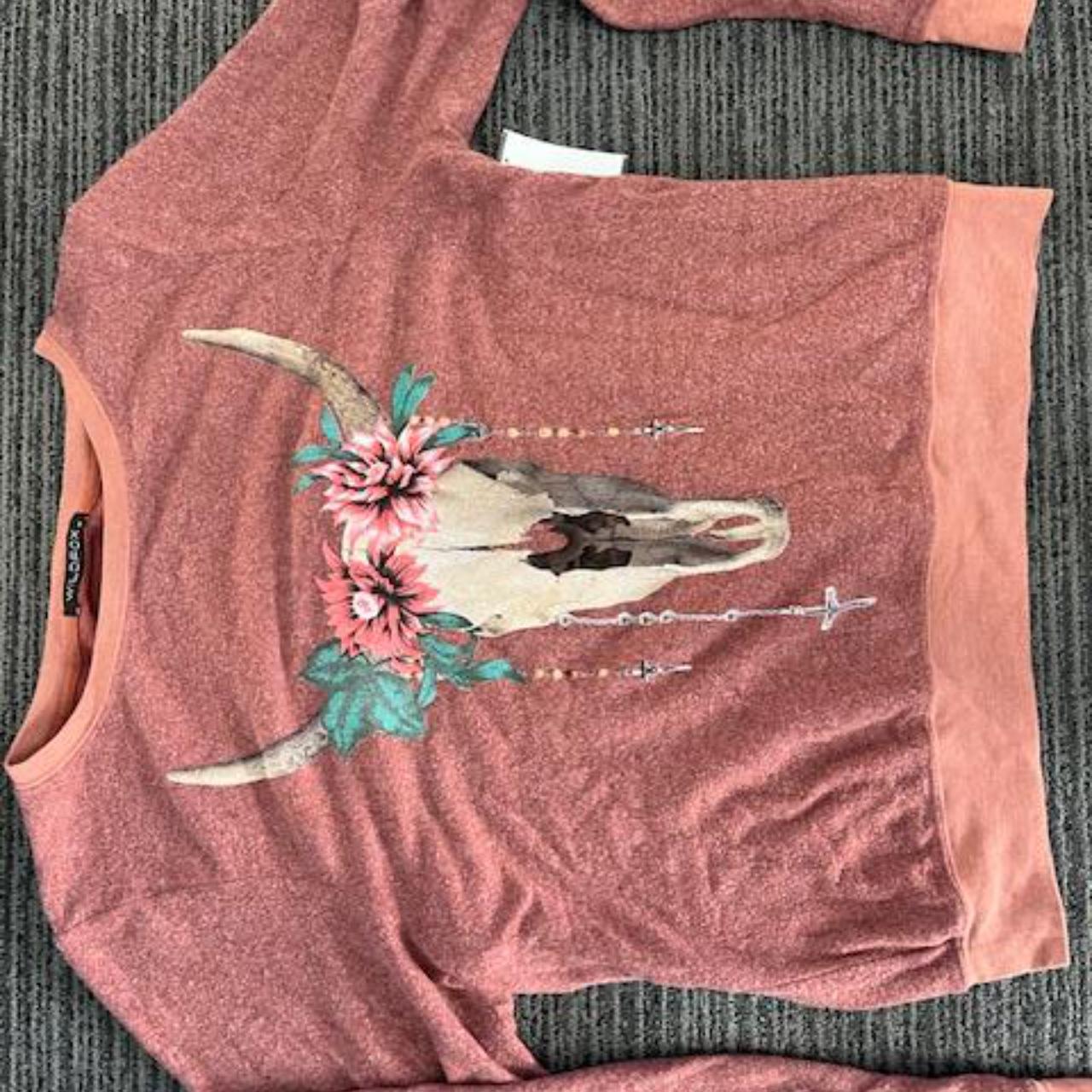 item listed by mymomscloset2016