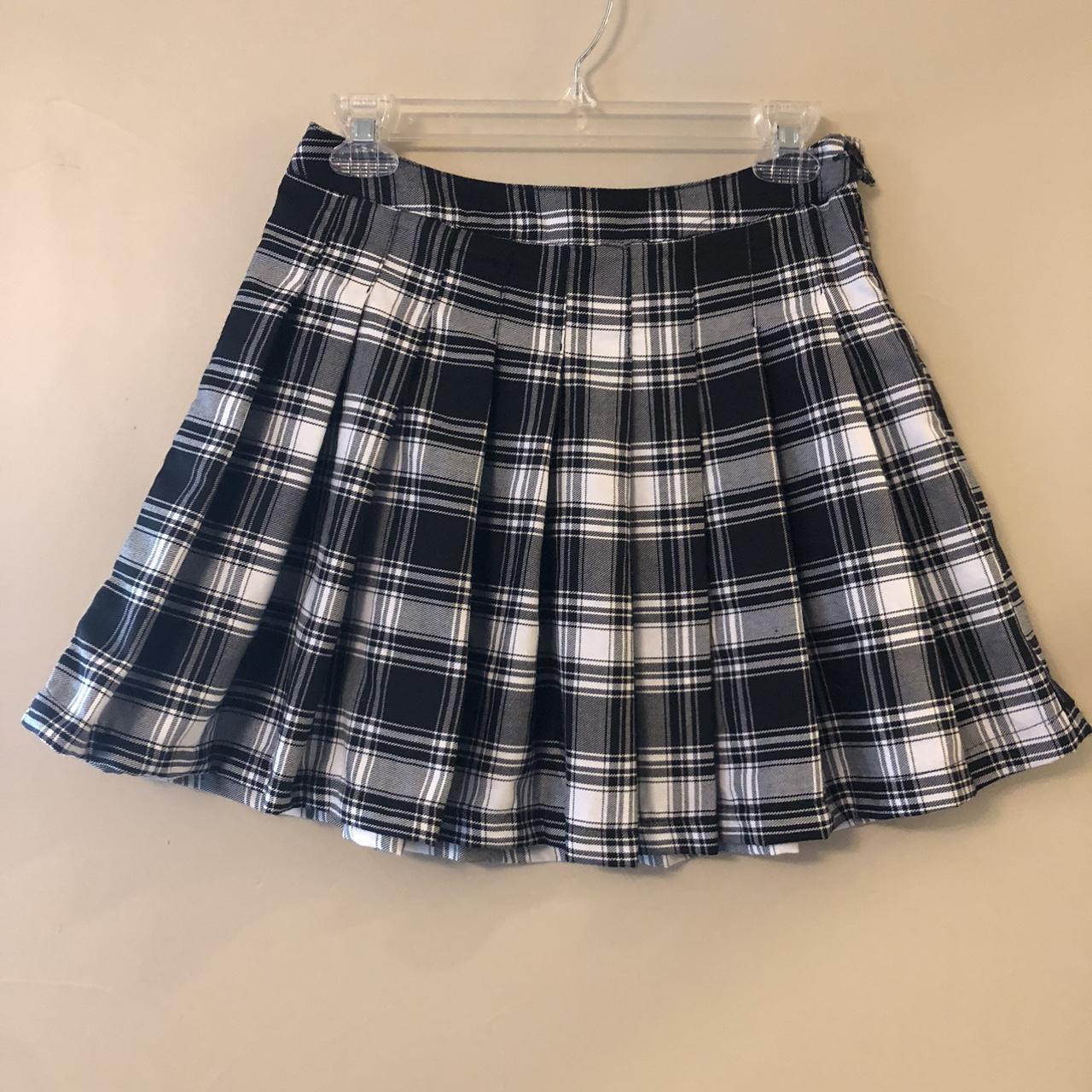 Forever 21 Women's Black Skirt | Depop