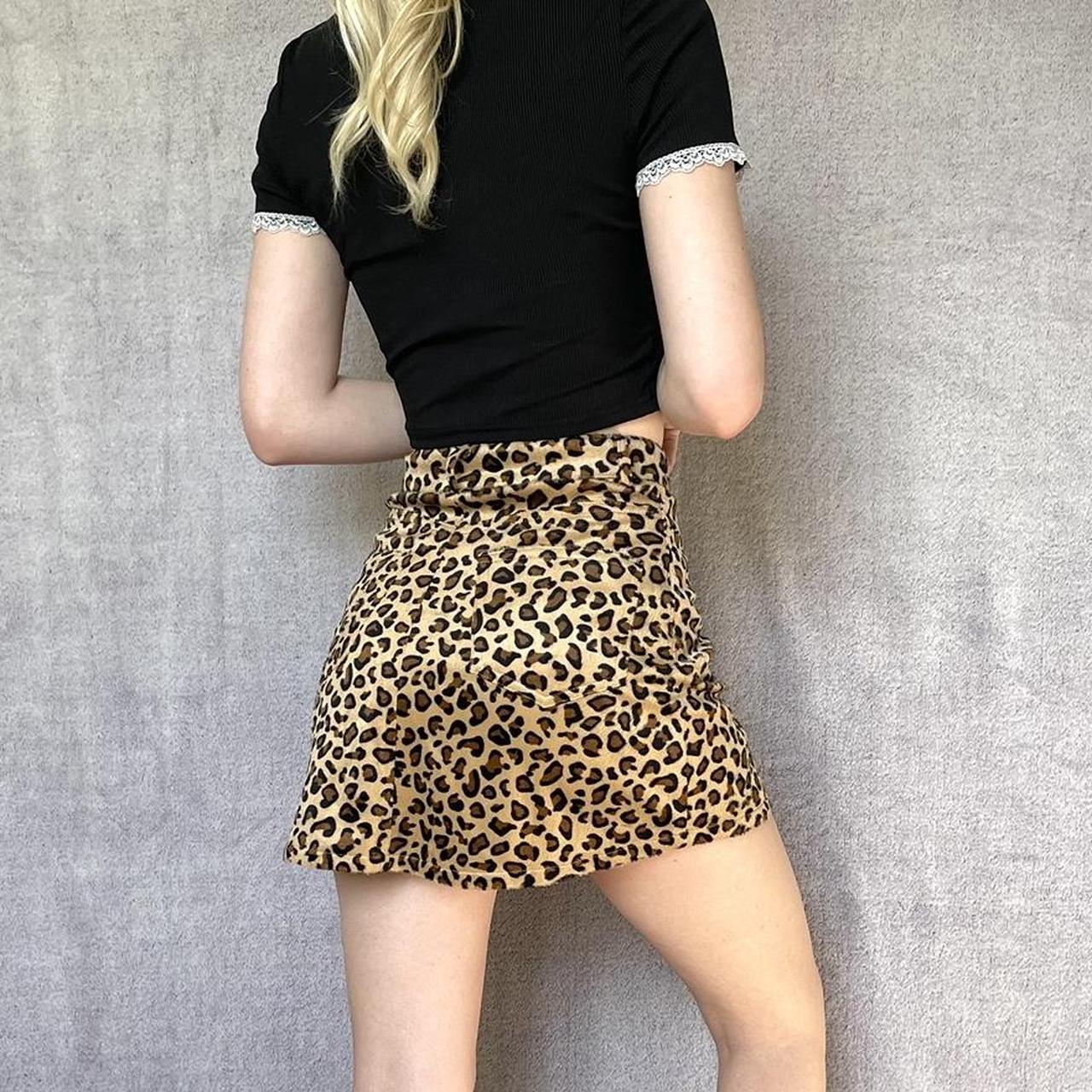 Valfre Women's Black and Brown Skirt (2)