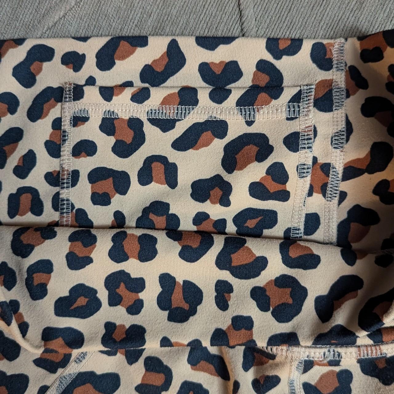 Fabletics Women's Shorts - Multi - 4 – [fabletics… - image 3