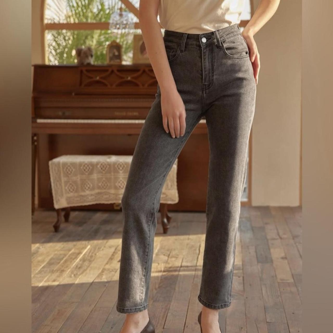item listed by nicolejyu