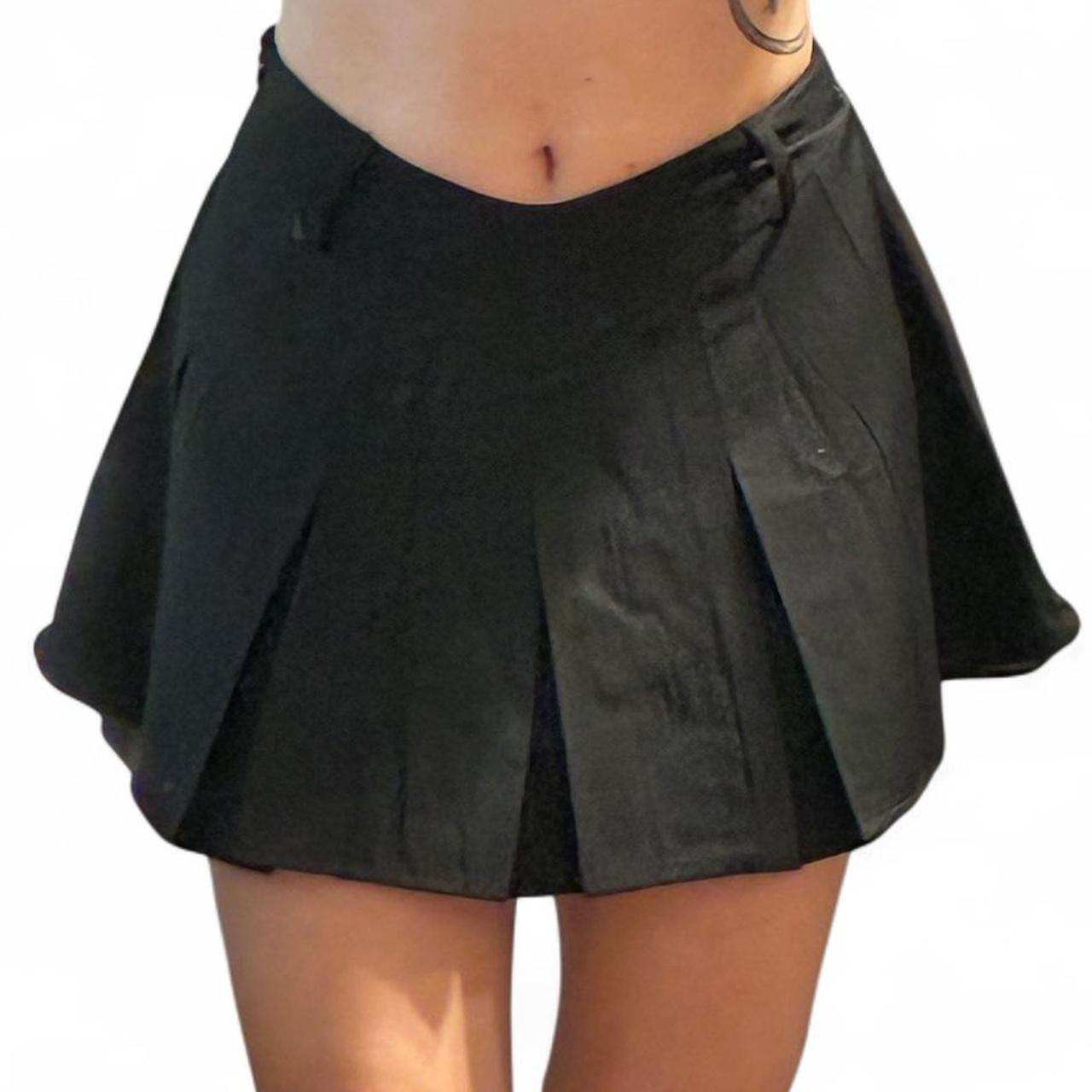 item listed by itsr0seee