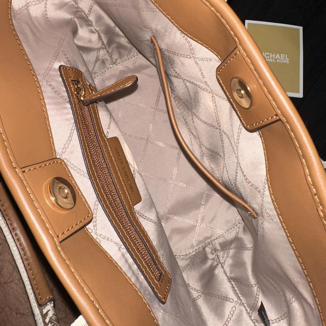 Michael Kors Maeve Small Open Tote Crossbody | Depop