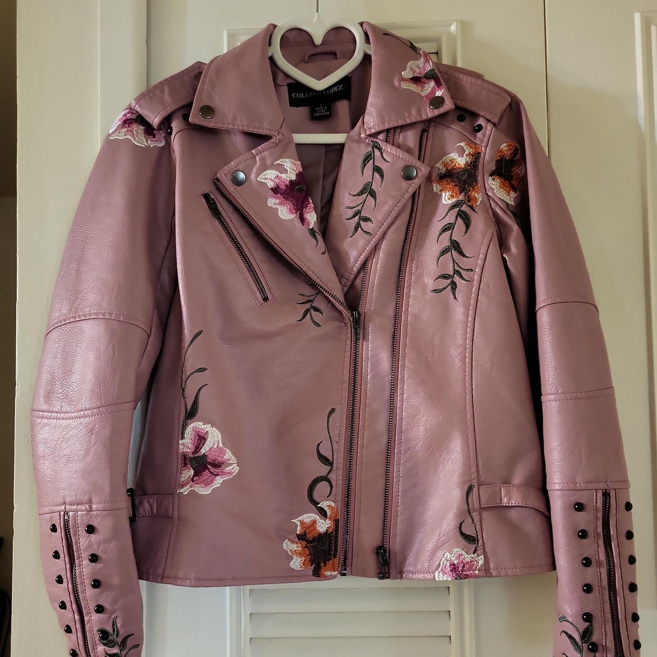 Colleen Lopez pink leather jacket Hello everyone