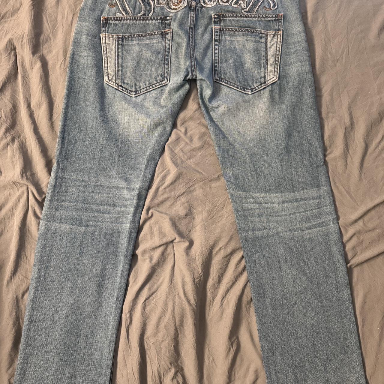 item listed by adrixnlf