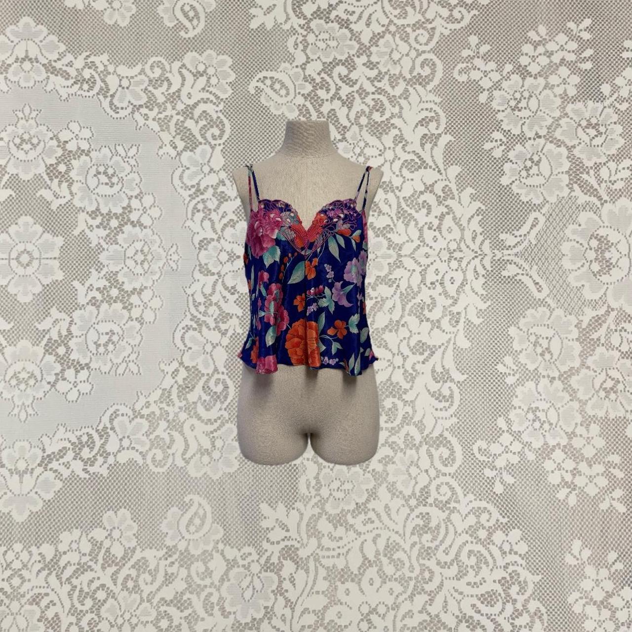 item listed by nnvintageco