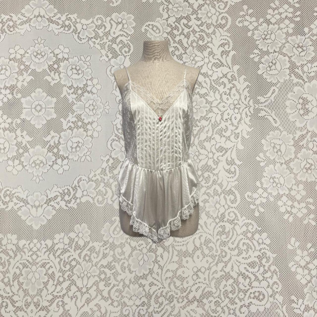 item listed by nnvintageco