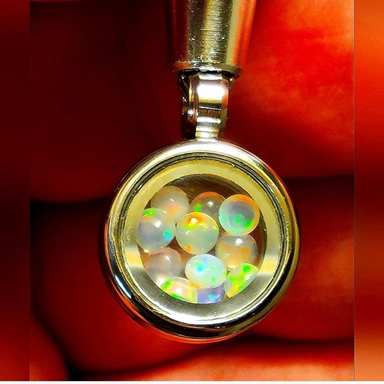 item listed by diamonds_gems