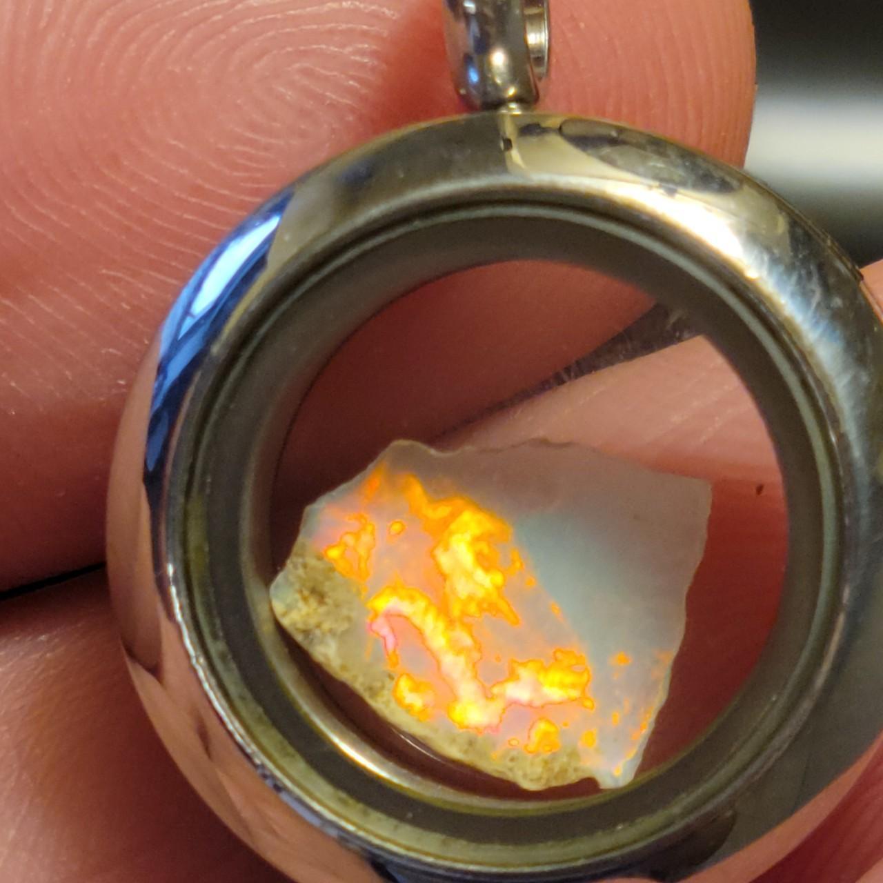 item listed by diamonds_gems