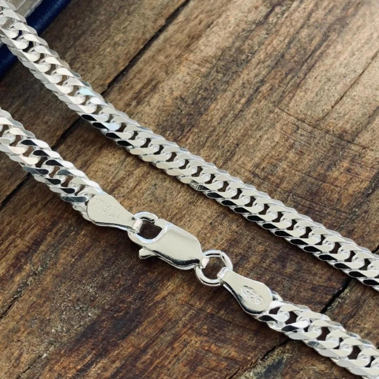 item listed by diamonds_gems