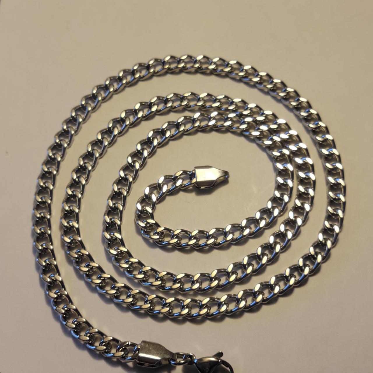 item listed by diamonds_gems