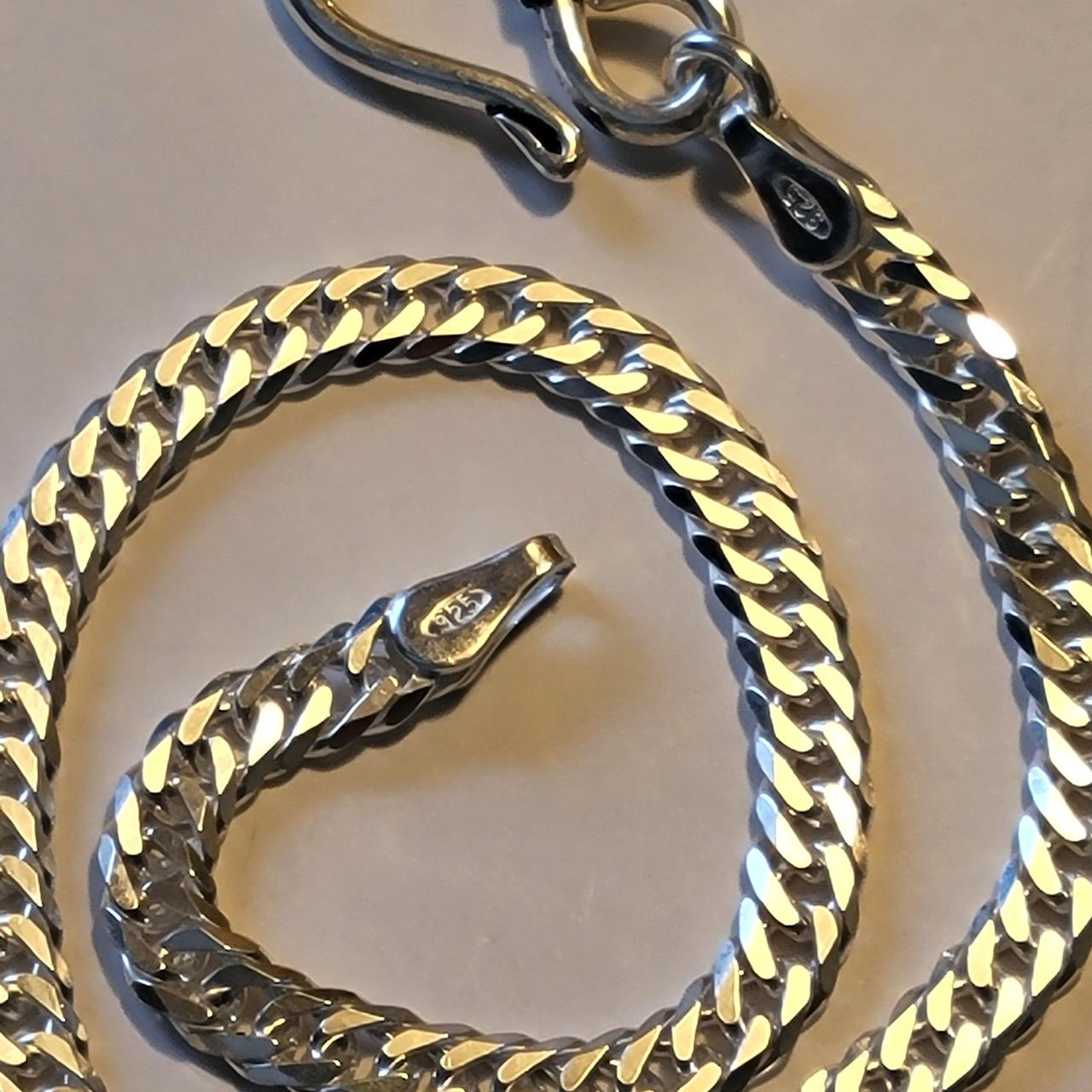 item listed by diamonds_gems
