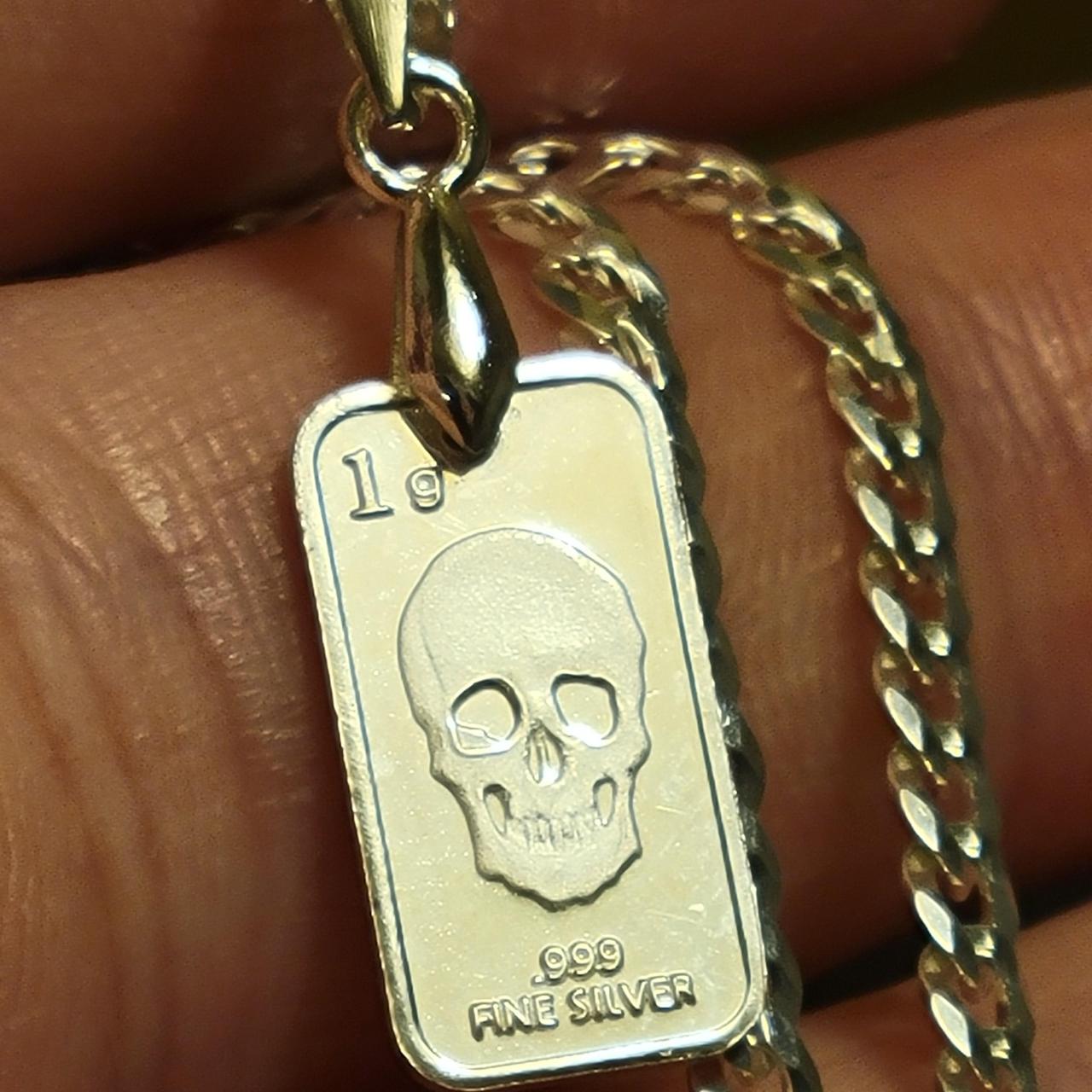 item listed by diamonds_gems