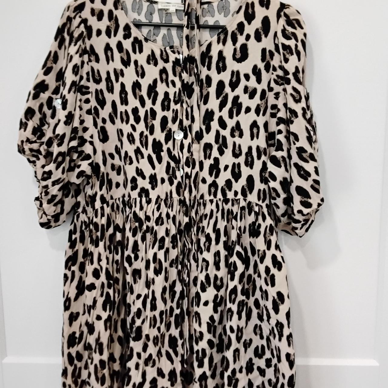 Label of Love leopard dress Scrunch sleeves and. Depop