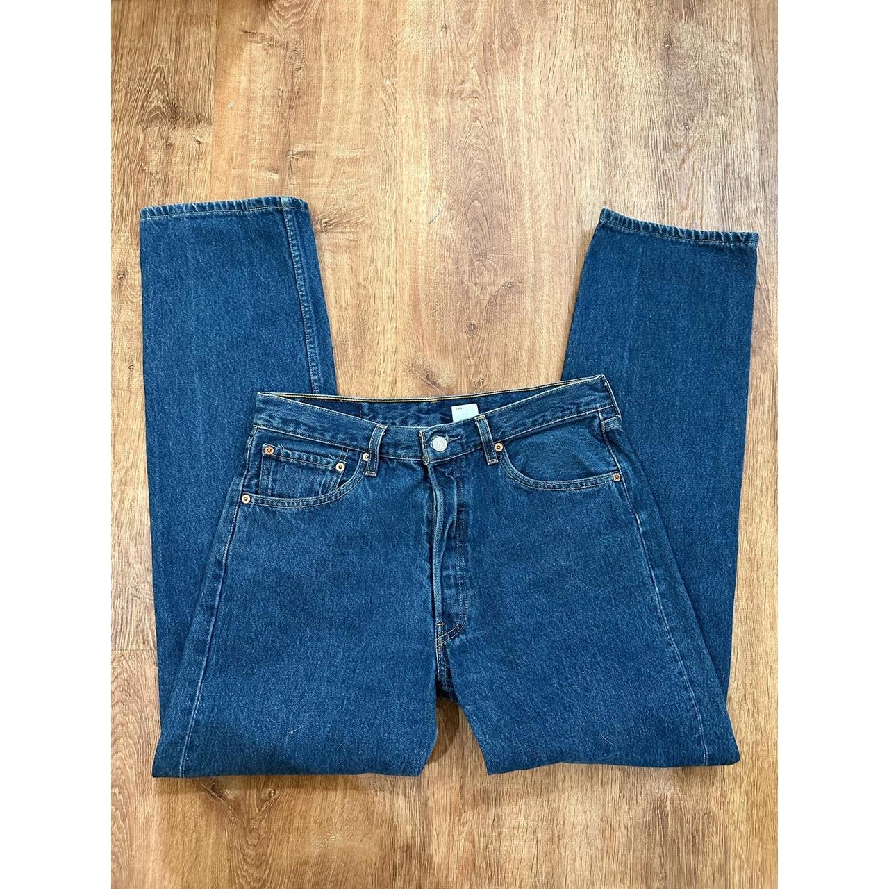 Vintage Levis 501 Jeans 33x32 Medium Dark Wash Blue. Depop