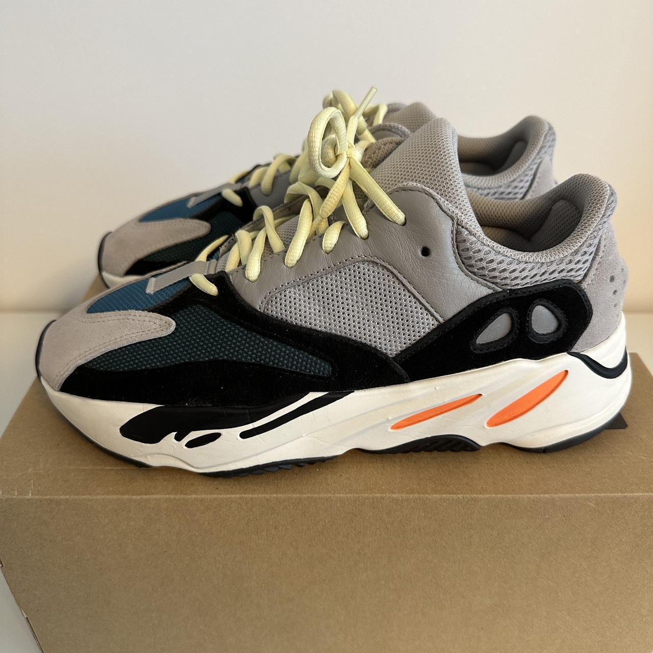 Yeezy Boost 700 „Waverunner“ Size: US9 EU Depop
