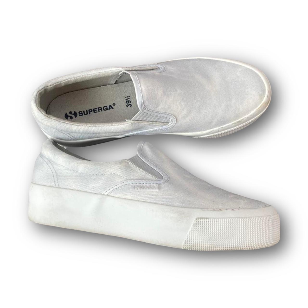 Slip store on superga