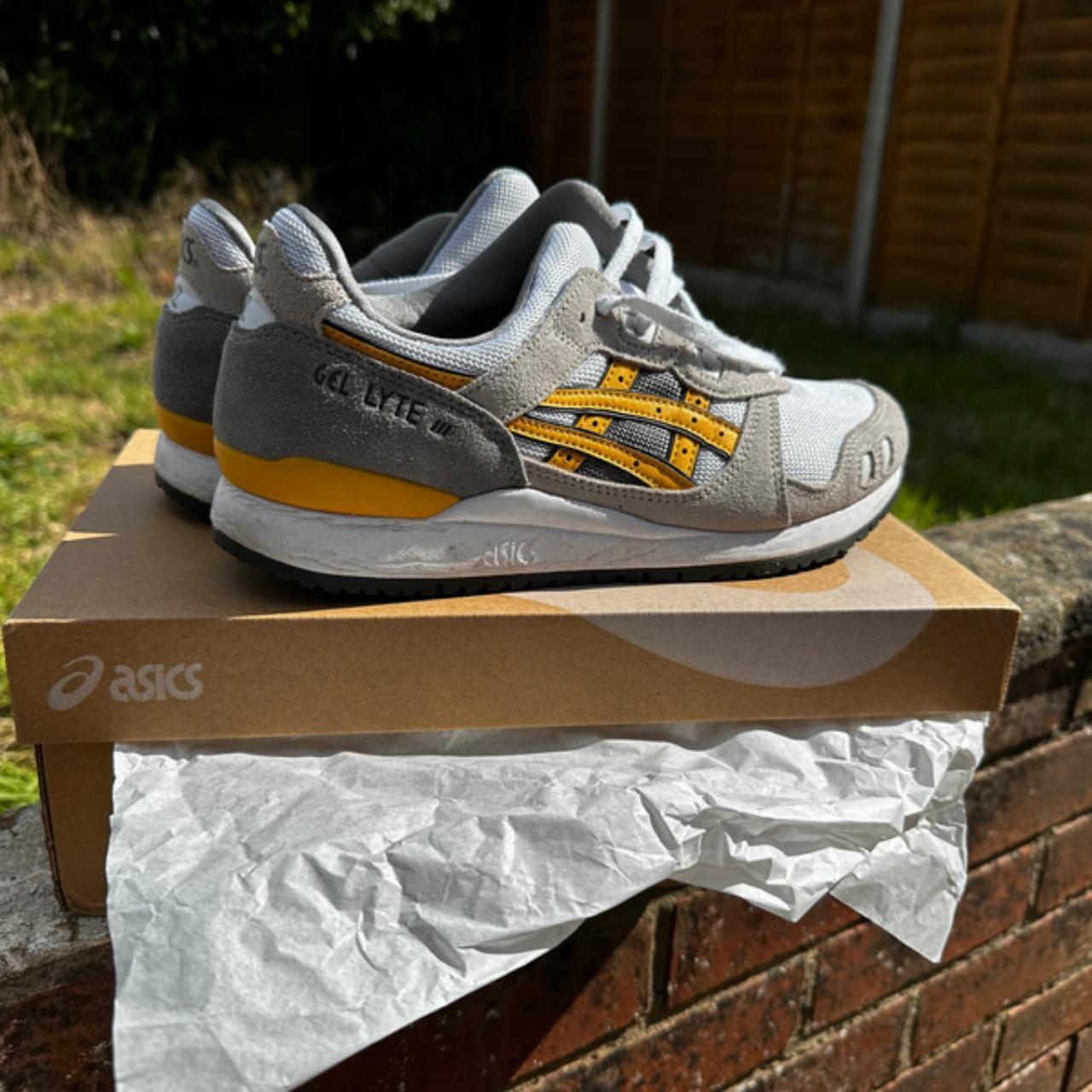 Asics gel lyte iii yellow grey best sale