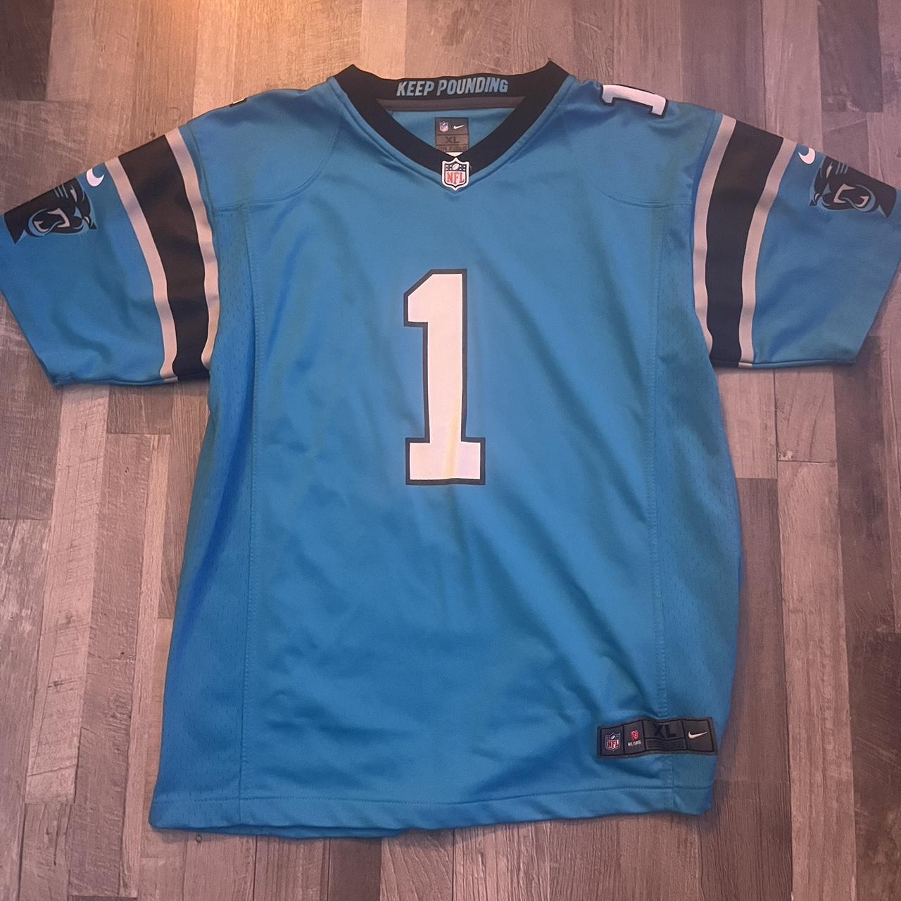 Cam Newton Youth XL Carolina Panthers Jersey fits