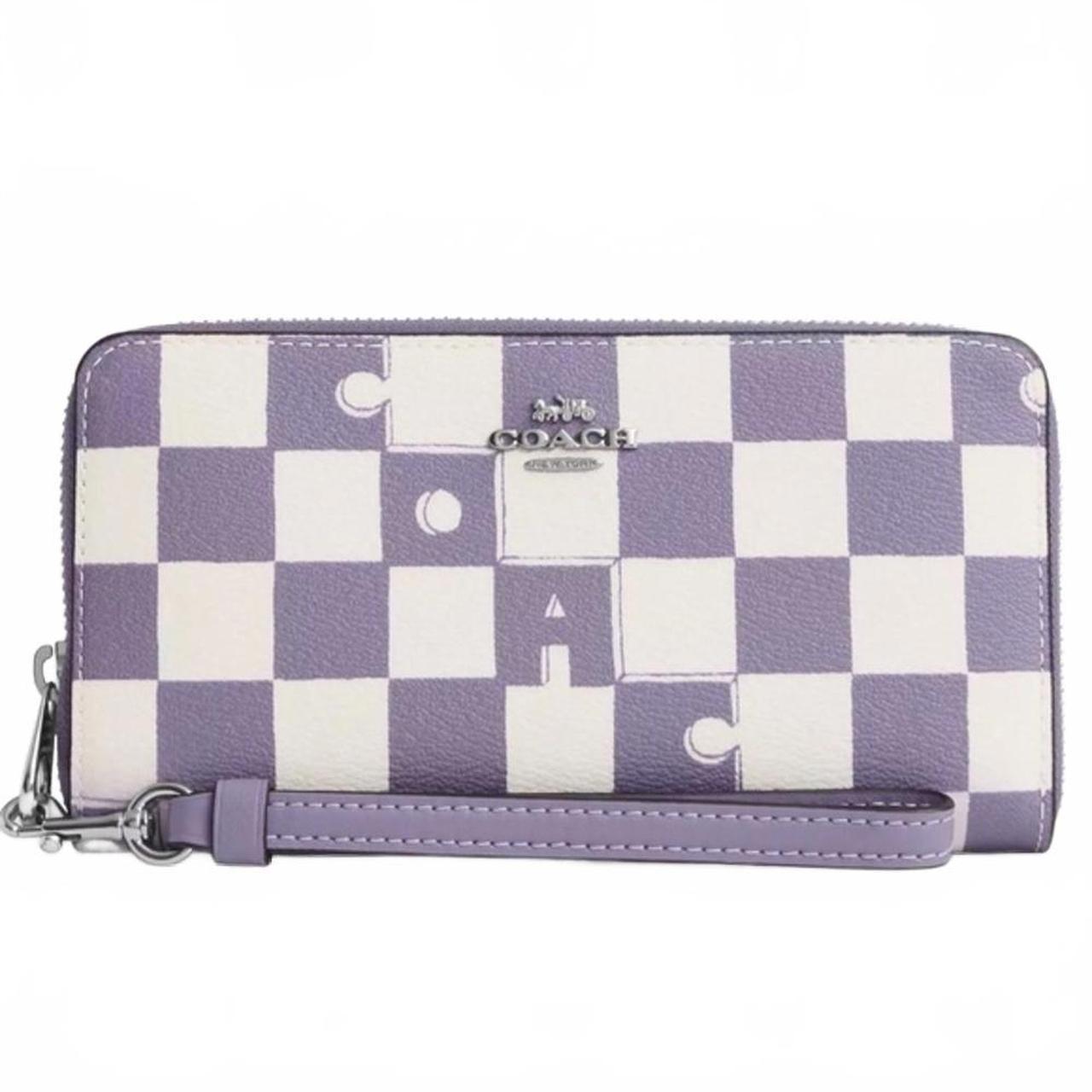 item listed by depopest_604