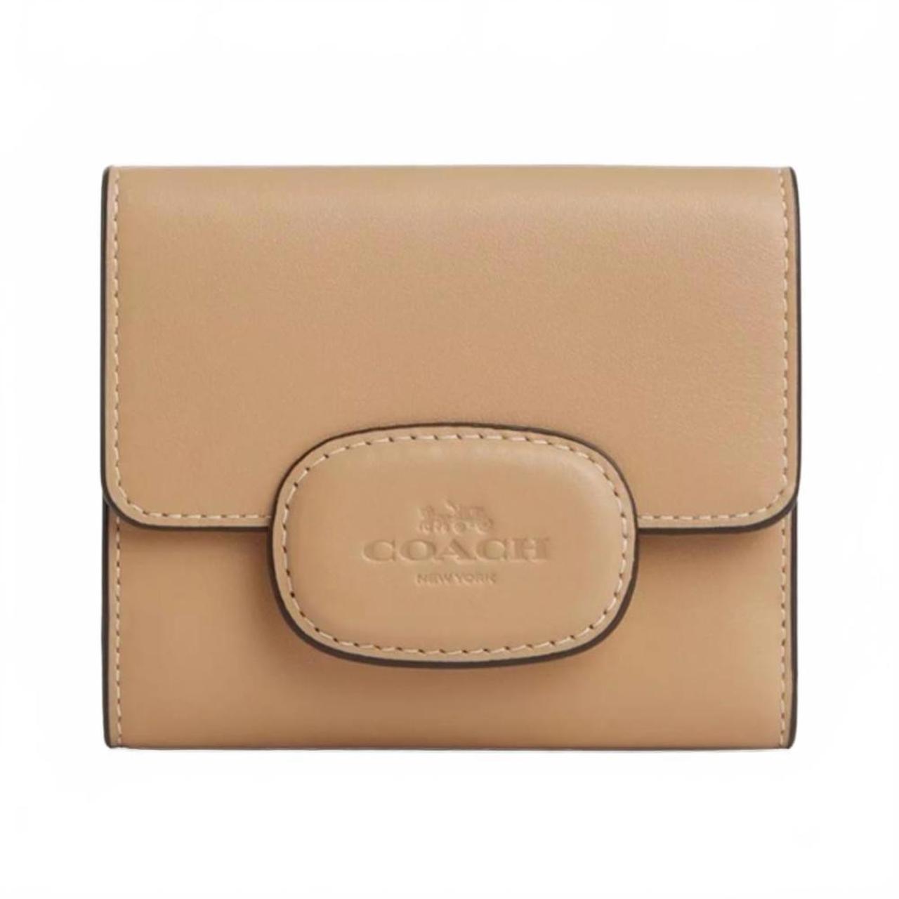 item listed by depopest_604