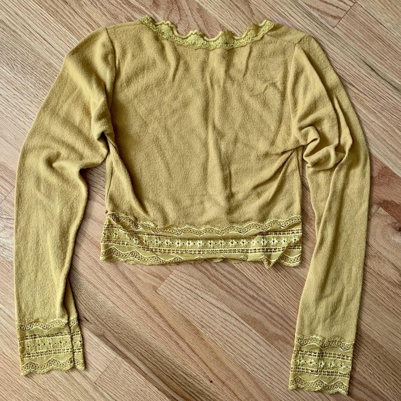 SOFT longsleeve crop with lace details. Bought... Depop