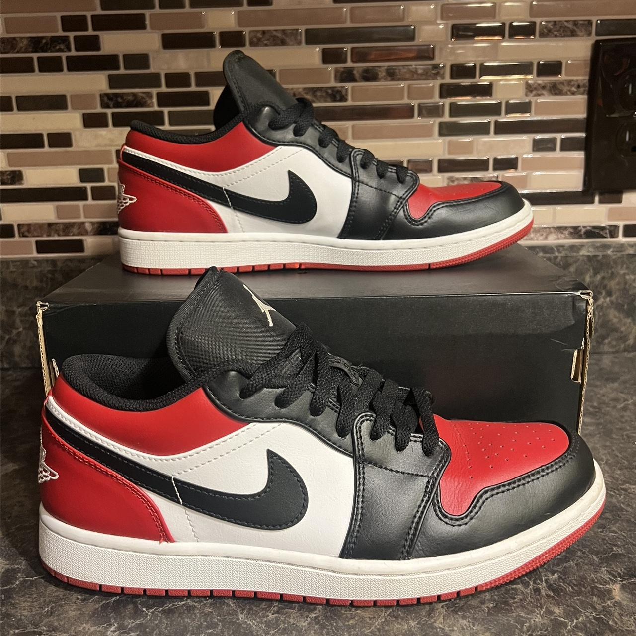Air Jordan 1’s Bred toe Size 10 and worn