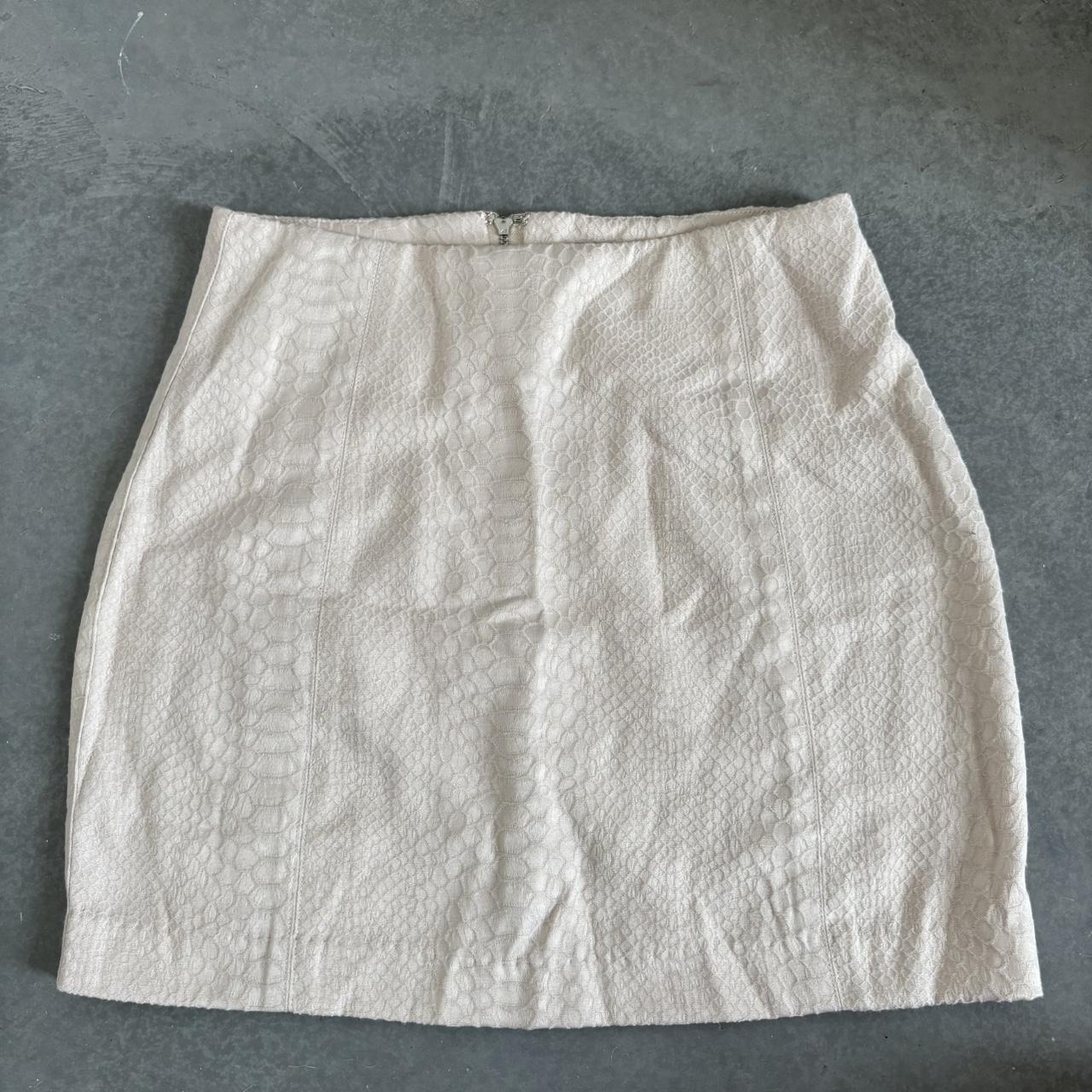 Women's Skirt - White/Cream - S – Cream and white… - image 1