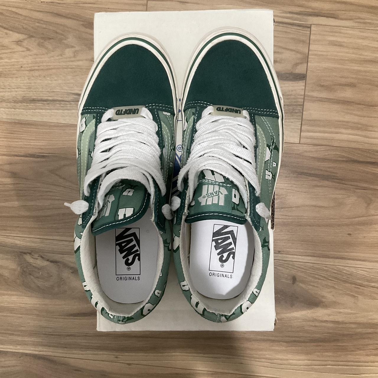 Undefeated x Vans Old Skool U-Man Bistro