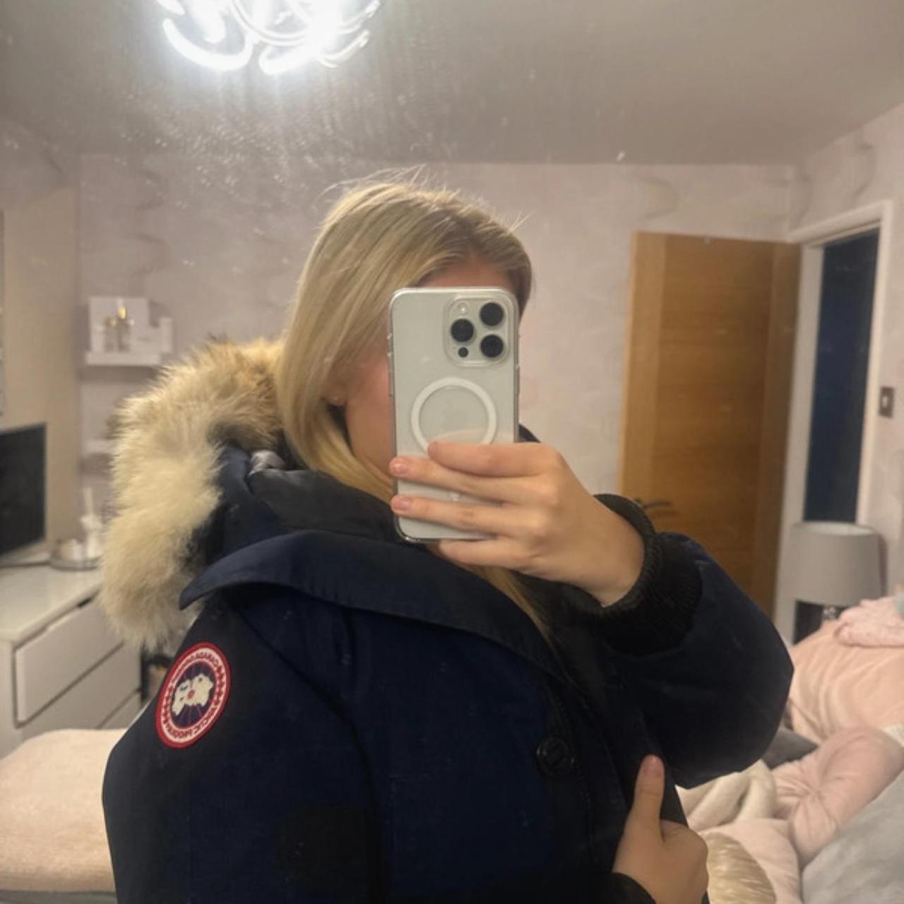 Navy Canada goose Chilliwack bomber Unisex Size