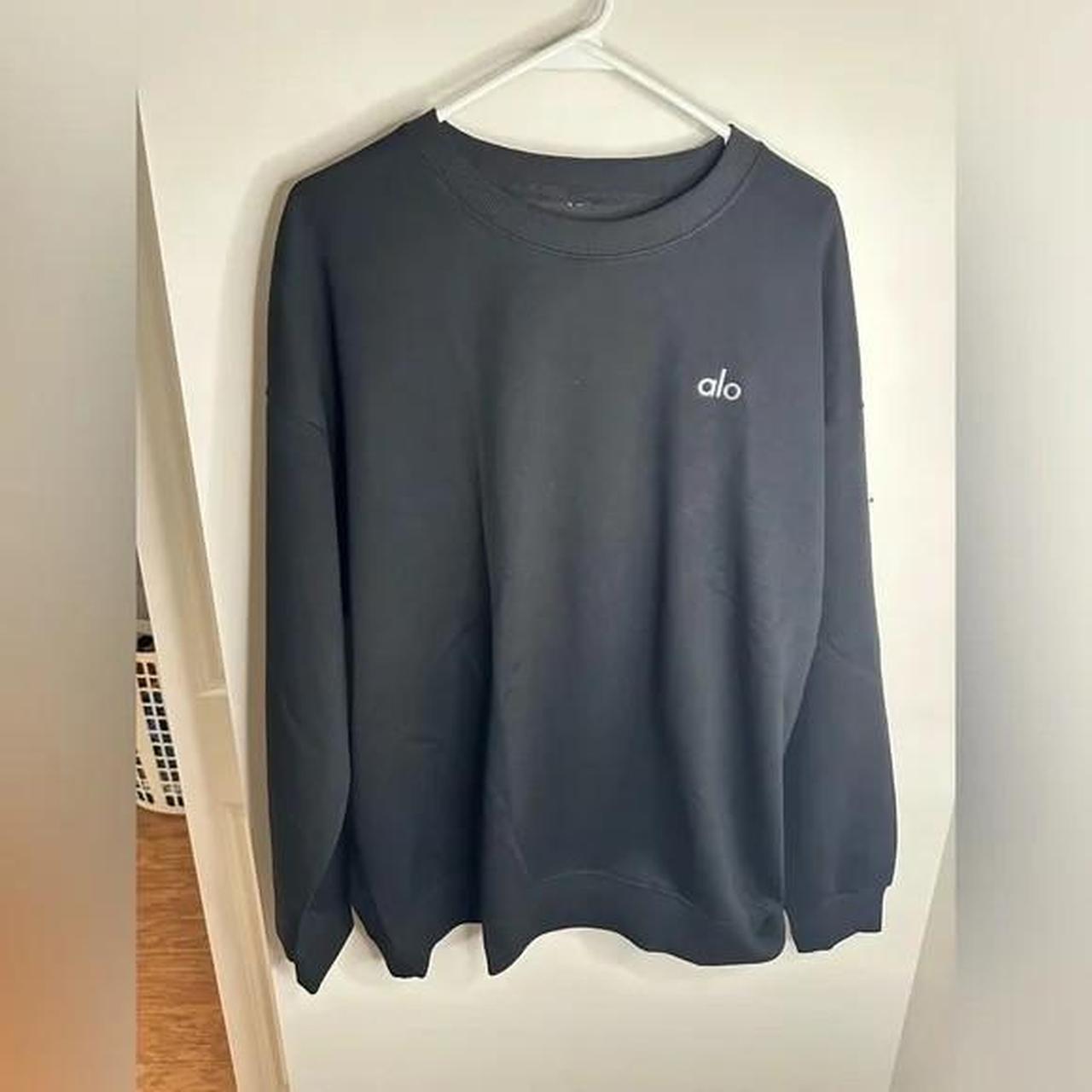 NWOT-Alo Sweatshirt | Depop