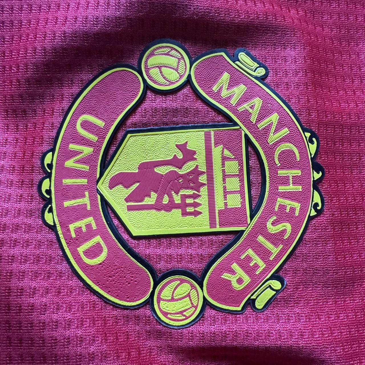 United Logo Manchester United Adidas Wallpaper For Android