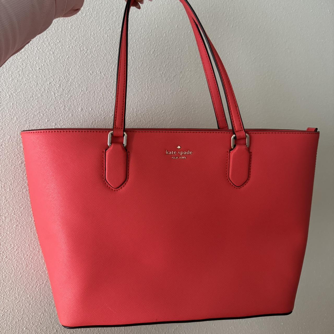 item listed by 3ssmee