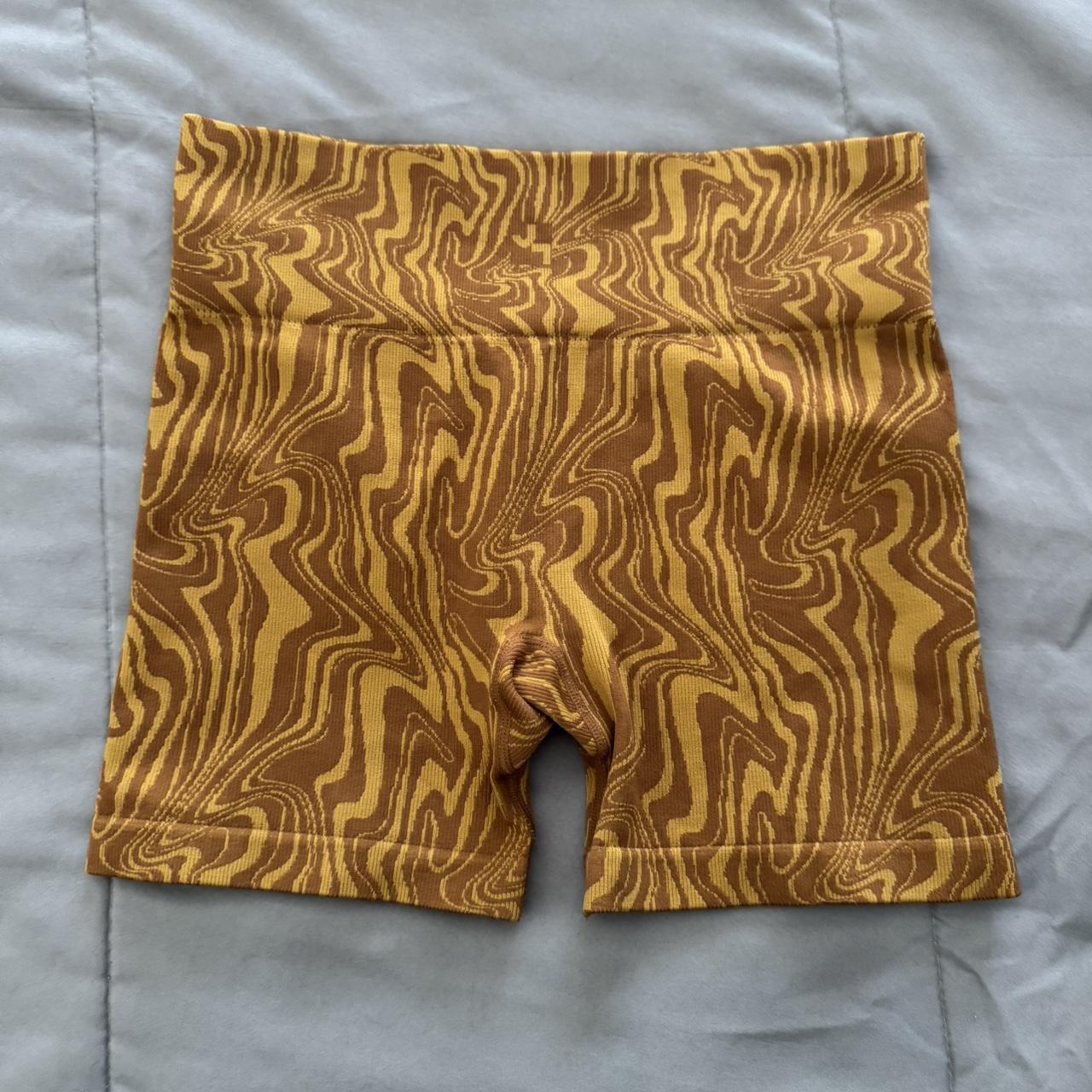 item listed by cutiejackiescloset