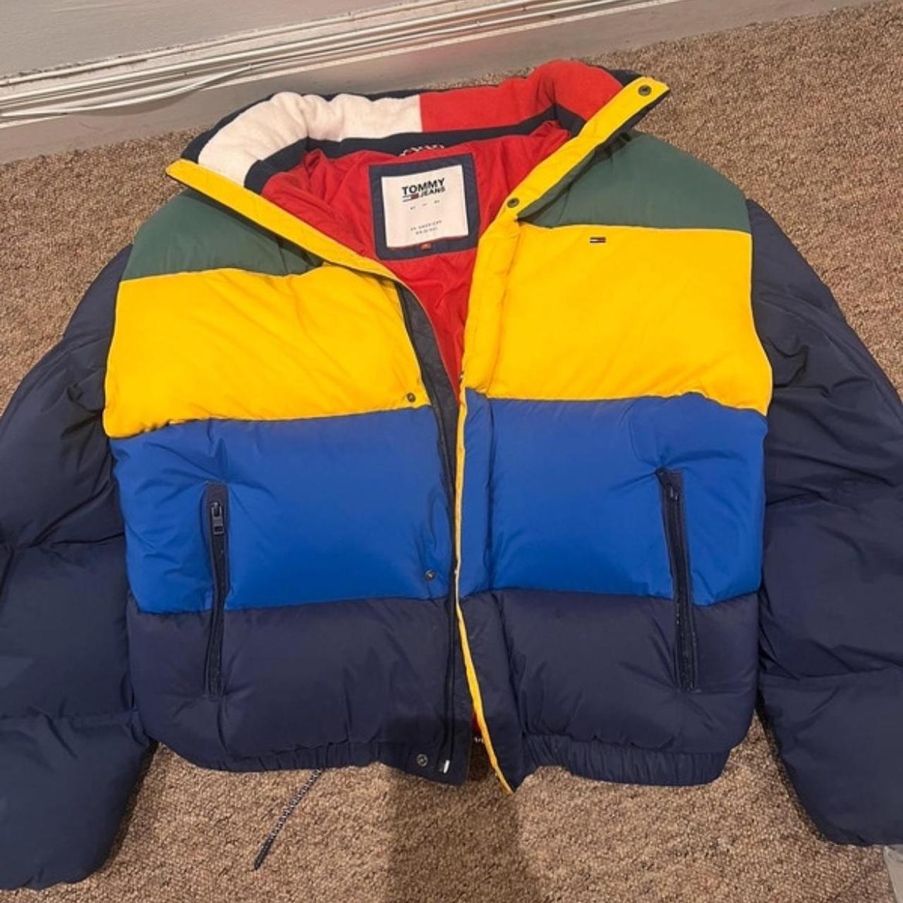 Men's oversized Tommy Hilfiger puffer Jacket Size