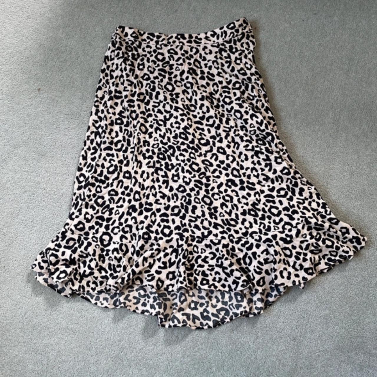 leopard print mid length skirt And Or womens size. Depop