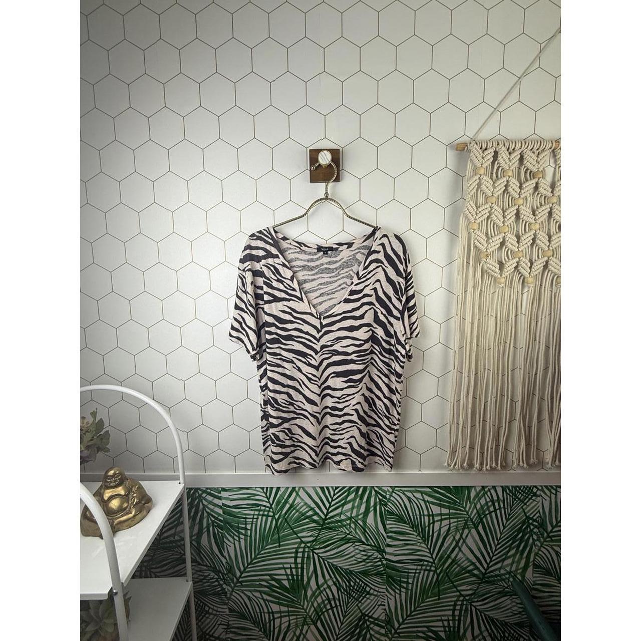 Rails Women's Top - Cream/Black - XL – Rails Zebr… - image 1