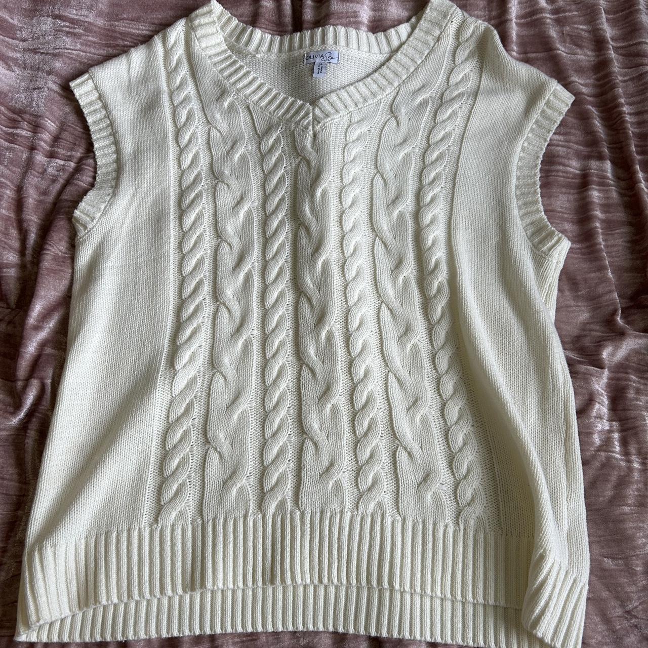 olivia sky white sweater vest •size: XL but fits... - Depop